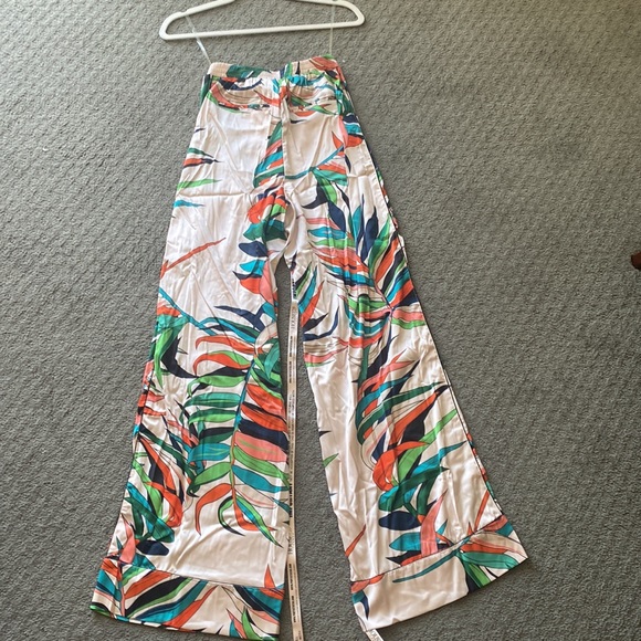 House of CB Pants & Jumpsuits House Of Cb Bartola Tropical Print